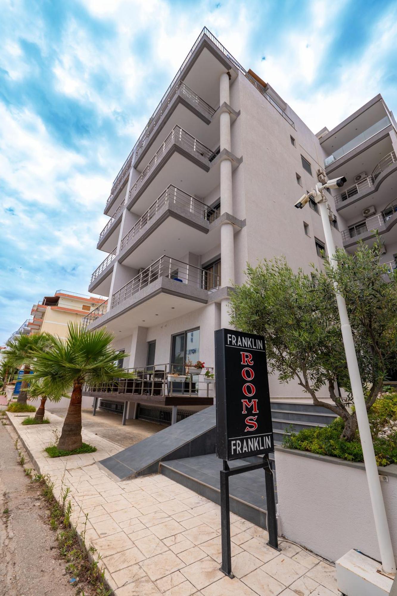 Franklin Rooms Saranda Kültér fotó